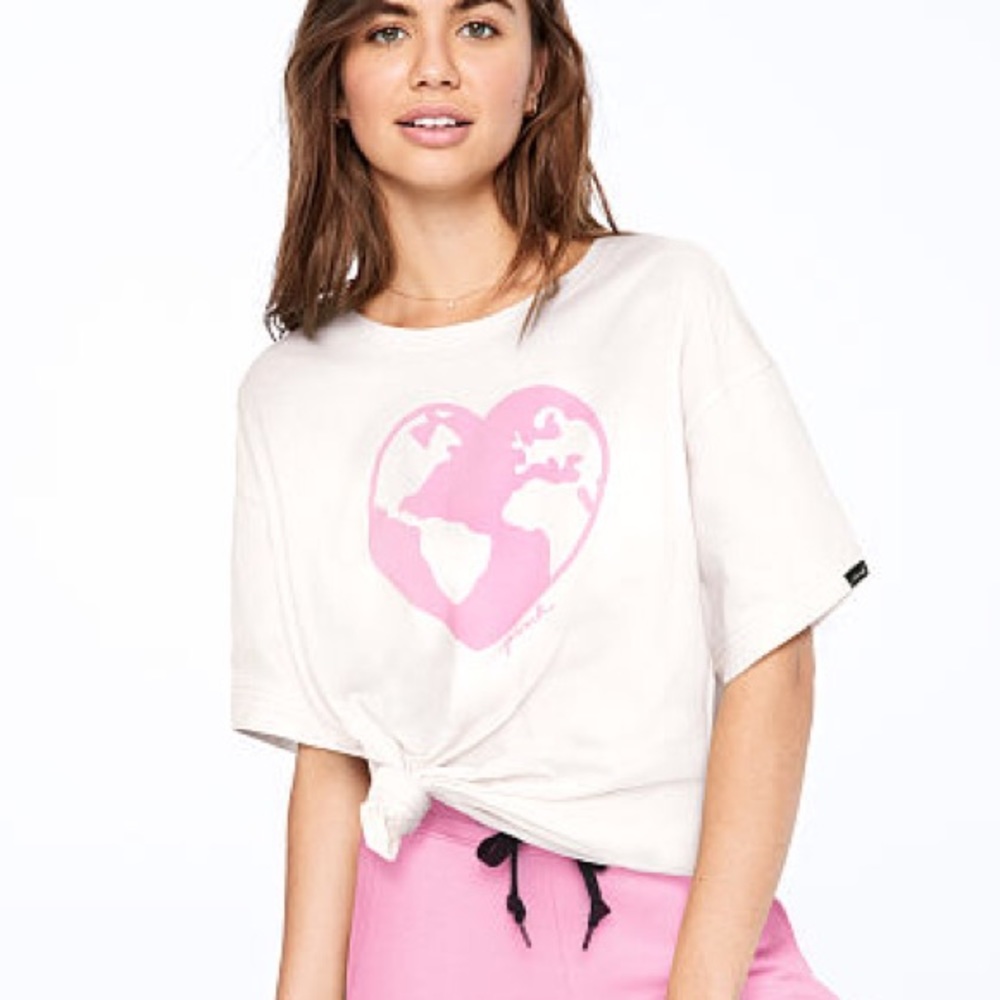 💕VS PINK PINK EARTH HEART SCRIPT LOGO ONESIZE TEE